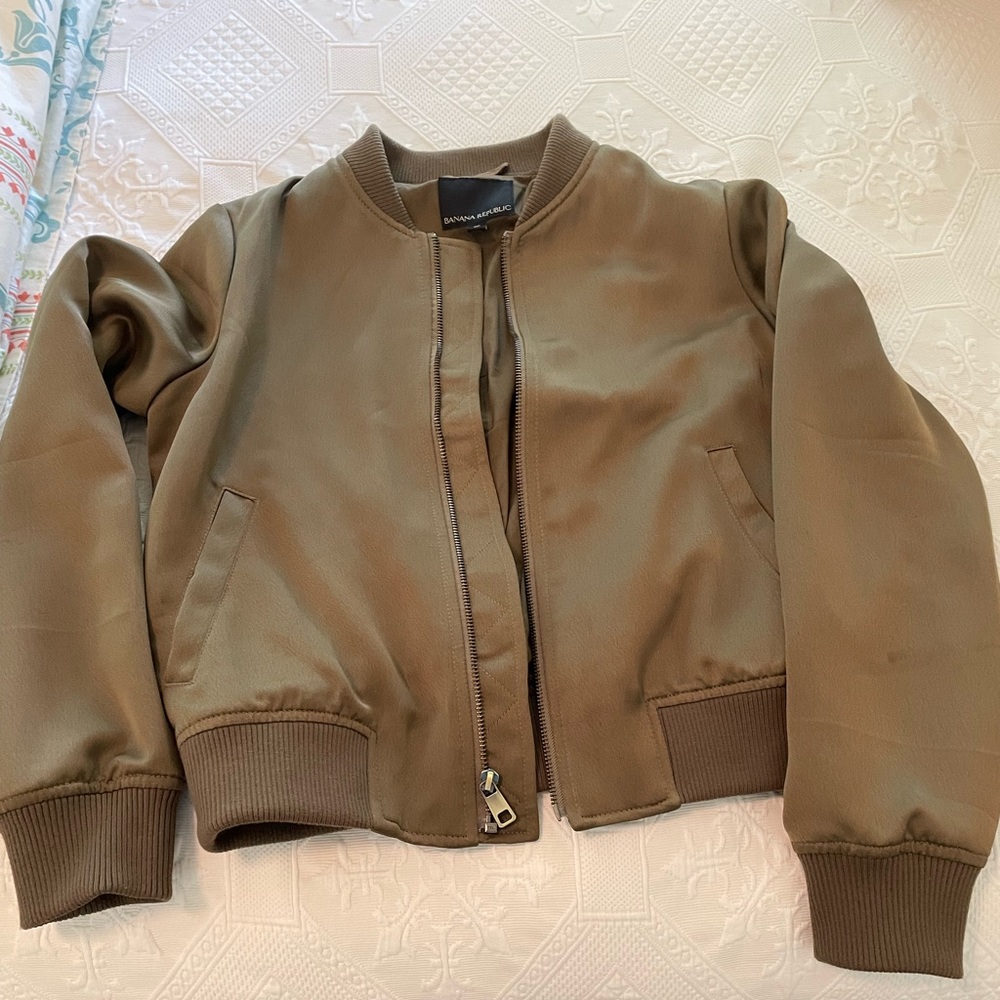 Banana Republic satin bomber jacket. Olive green.